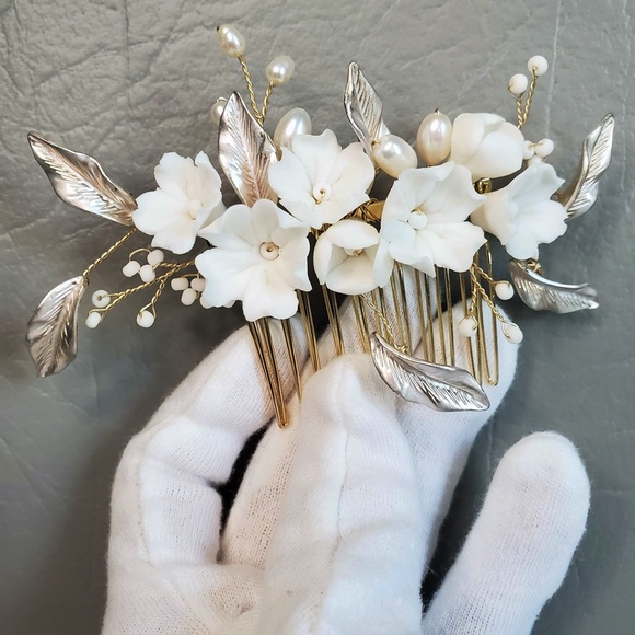 NEW Ceramic Floral comb Bridal White headp… main image 4